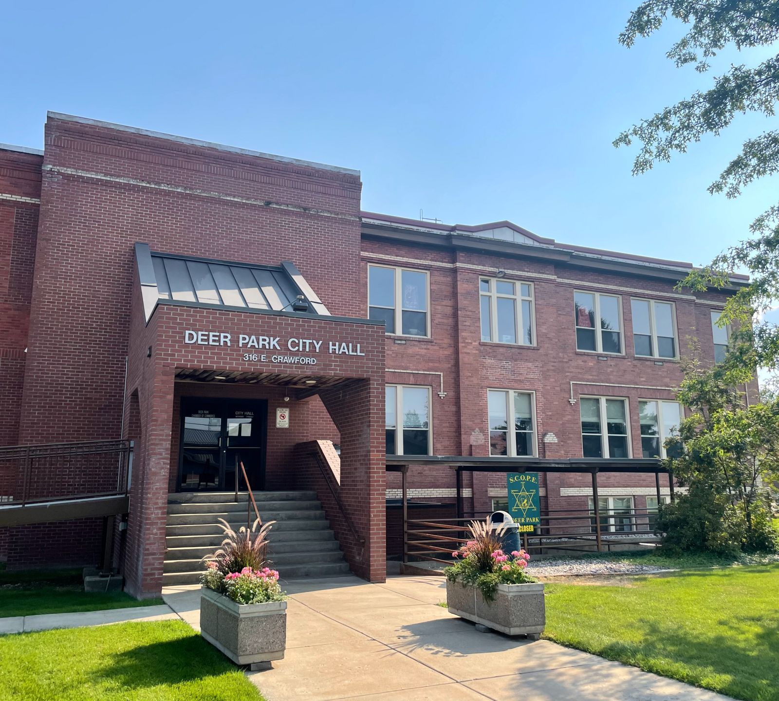 Deer Park City Hall