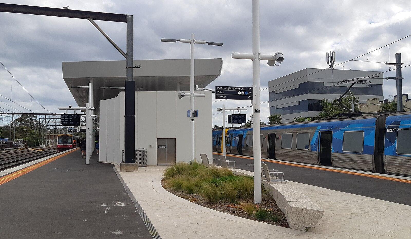 Frankston Station