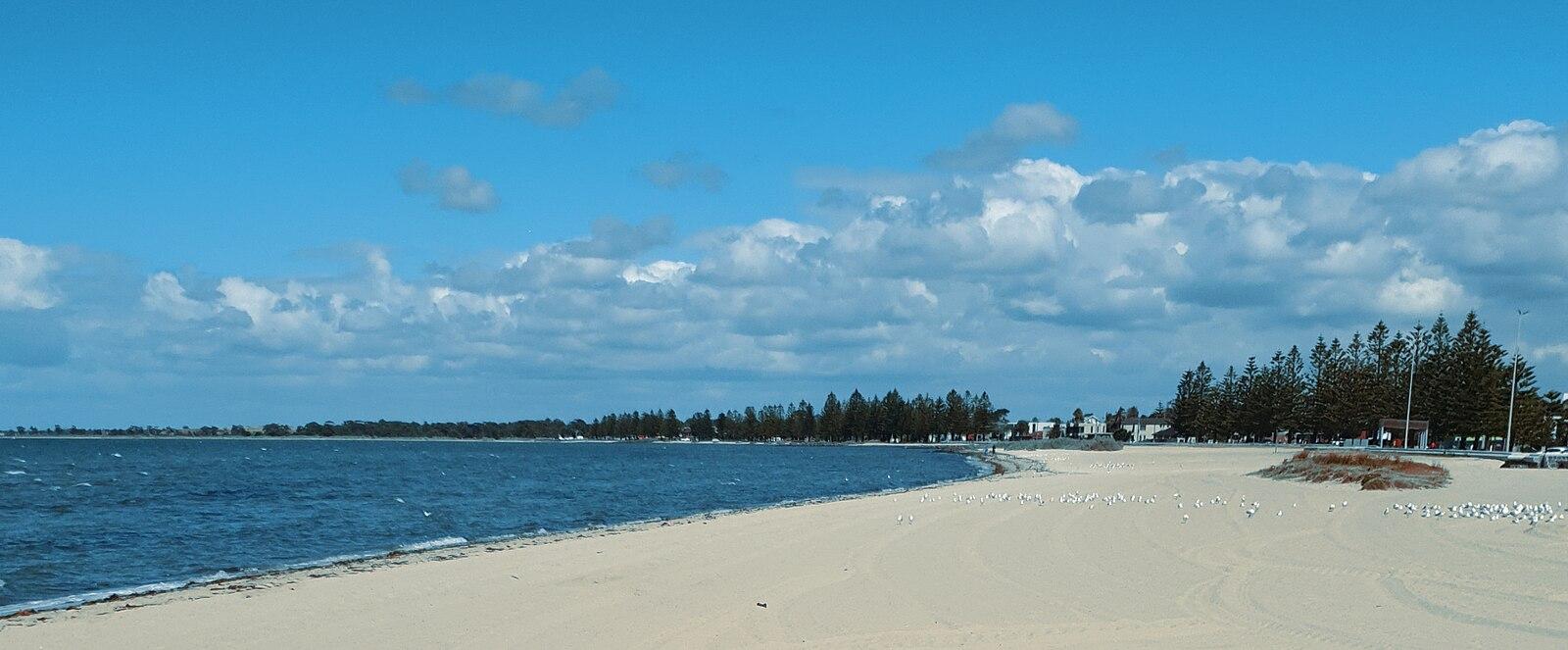 Altona Beach, Esplanade, Altona, Melbourne, Victoria, Australia