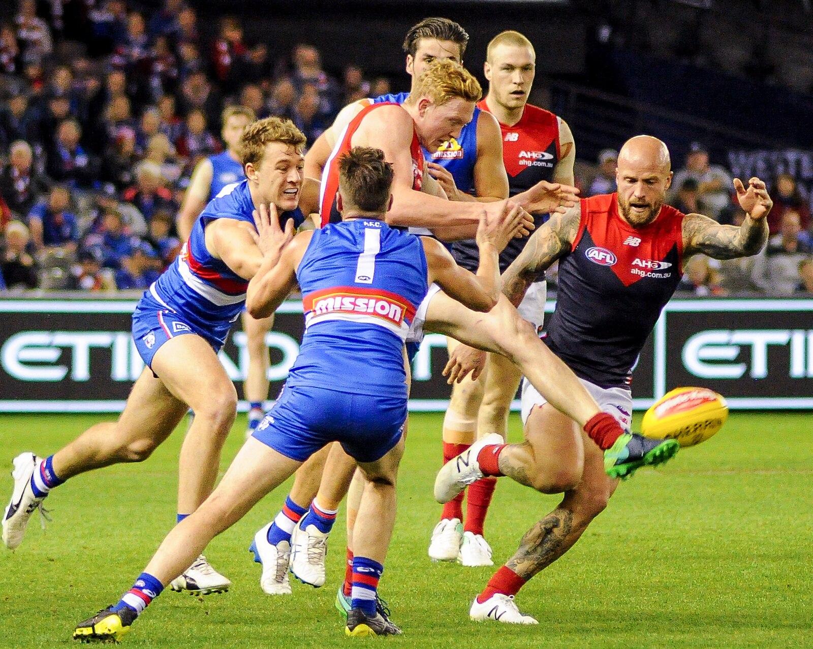 Clayton Oliver kicking clearance