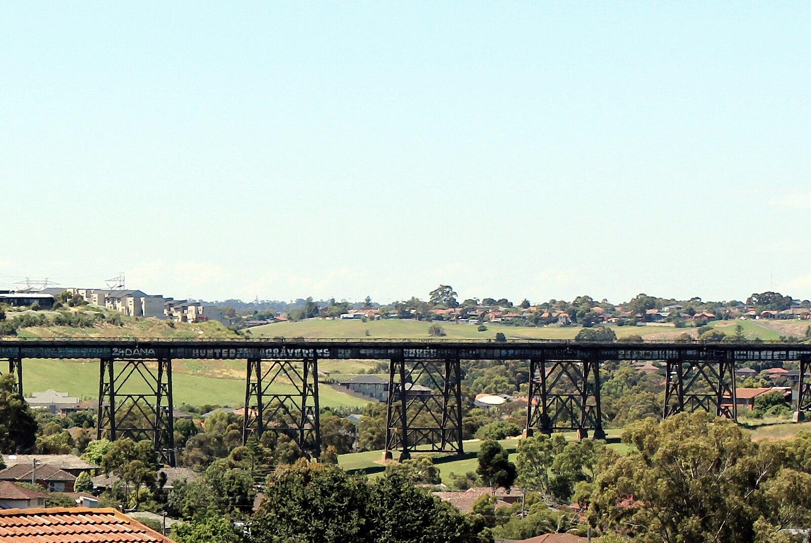 Moonee Ponds Creek Viaduct (cut)