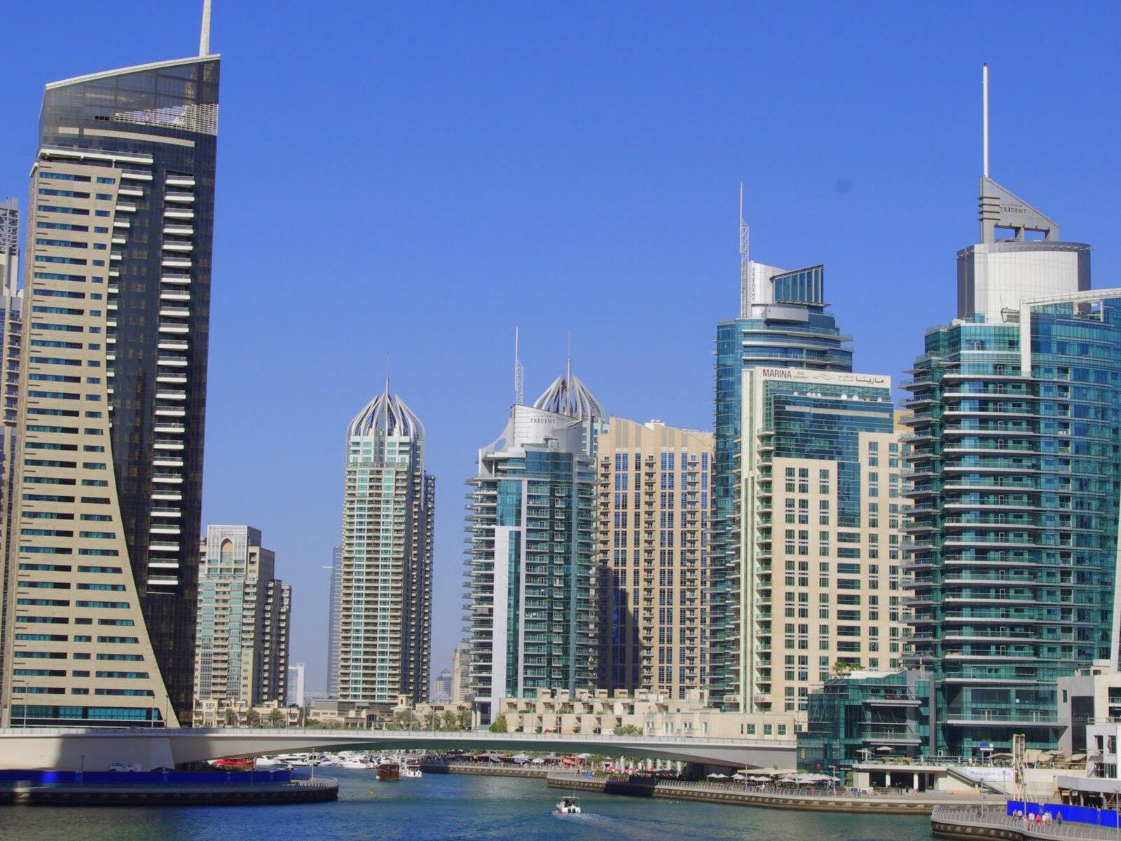Dubai marina panoramio (1)