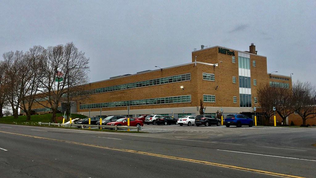 Innovative Manufacturing Firm Drives Job Growth in Altona-Rhineland Region