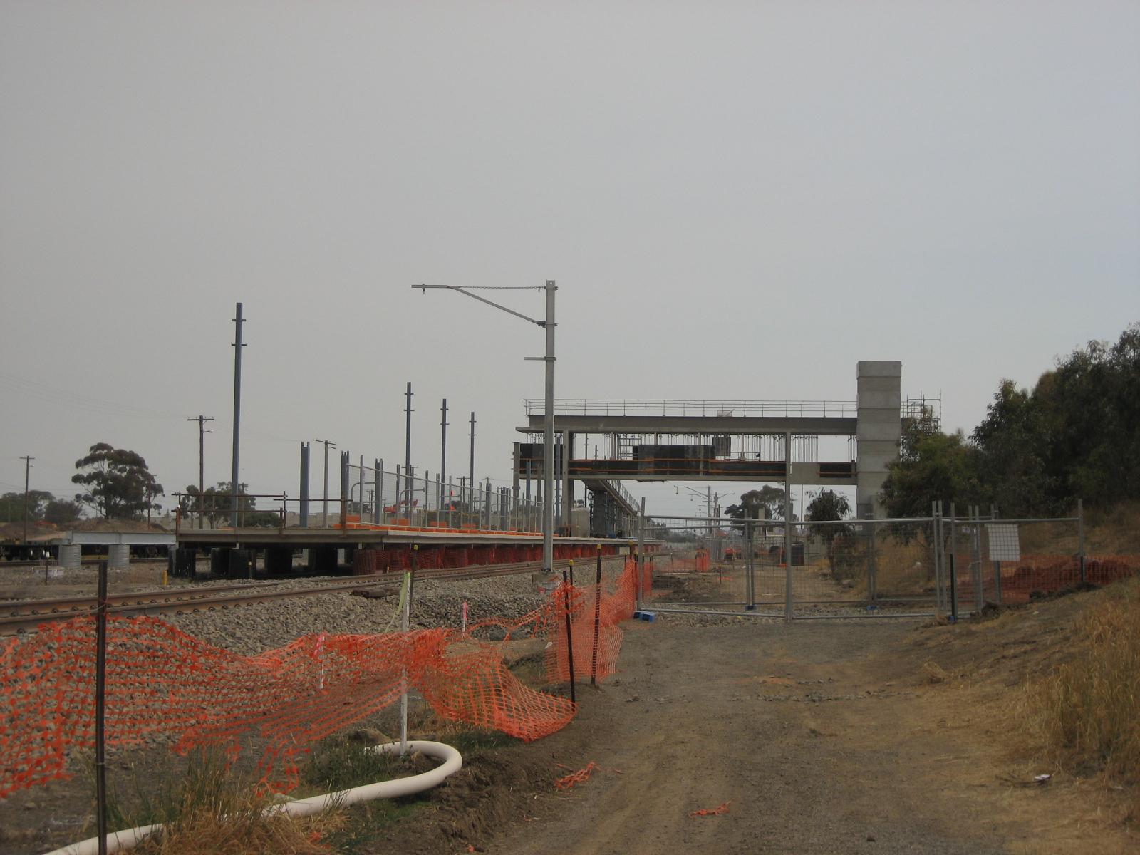 Roxburgh Park Station