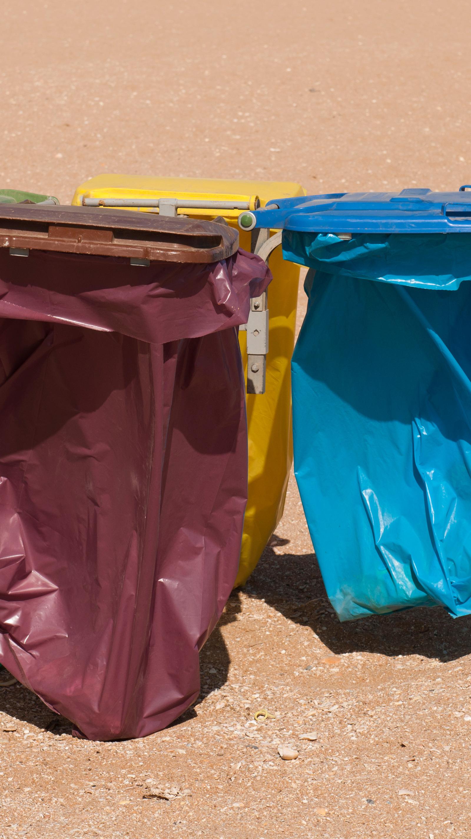 Pakenham Rolls Out New Bins, Changes Pickup Schedules This Month