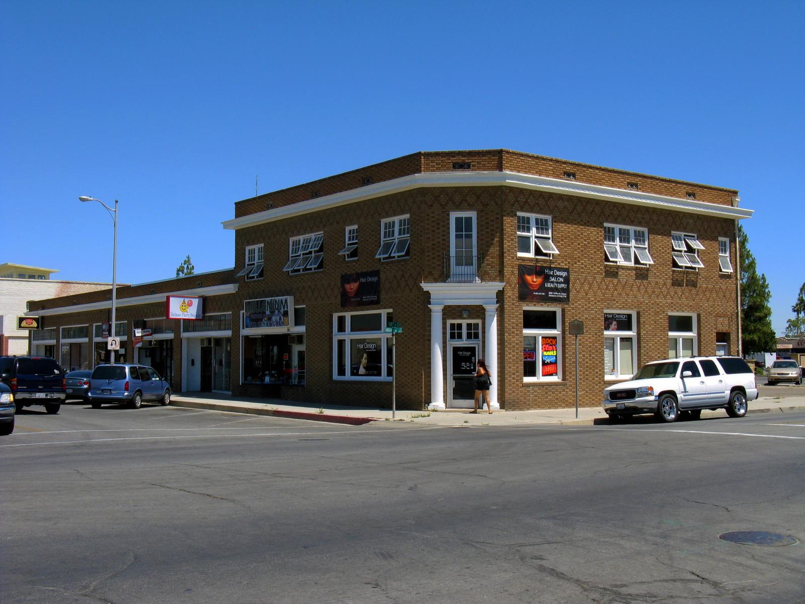 Collingwood Small Businesses Navigate Rising Economic Indicators and Investment Shifts