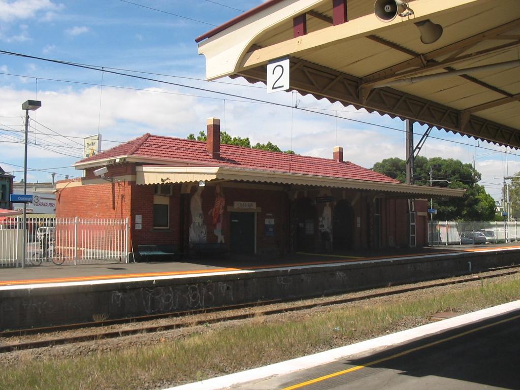 Oakleigh Station